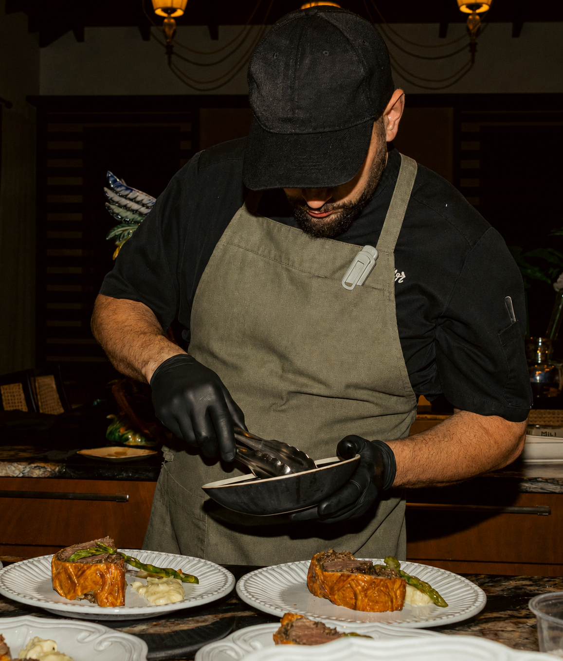 Guests dining at a CalaMillor restaurant in Miami